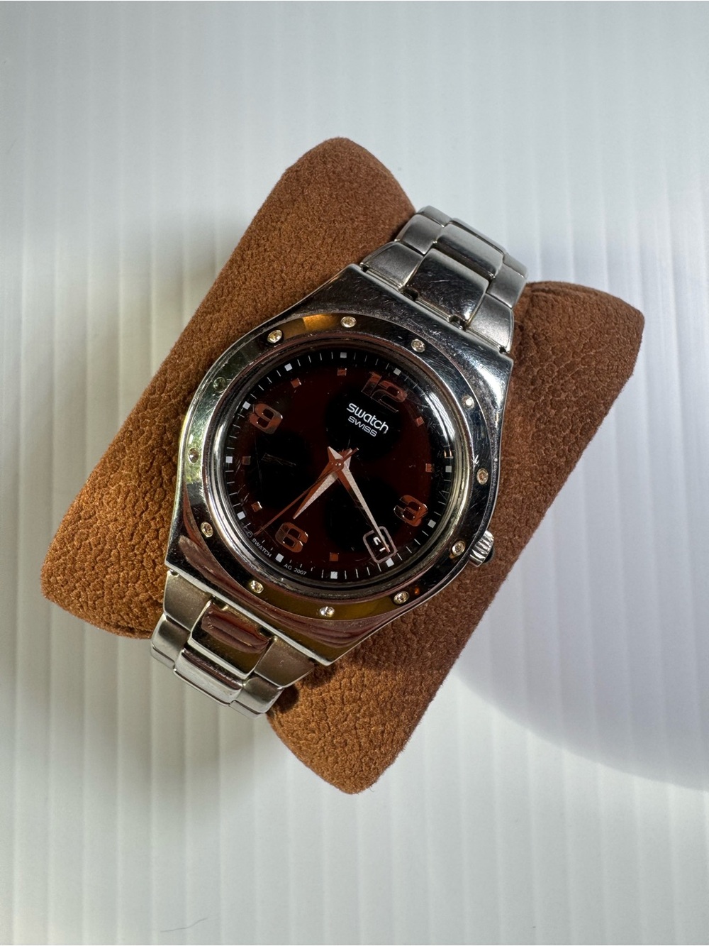 Swatch 2007 Irony “Her Tender Black” stainless steel bracelet and face. YLS433G